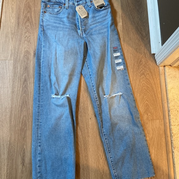 Womens rib cage straight ankle Levi jeans - Picture 5 of 5